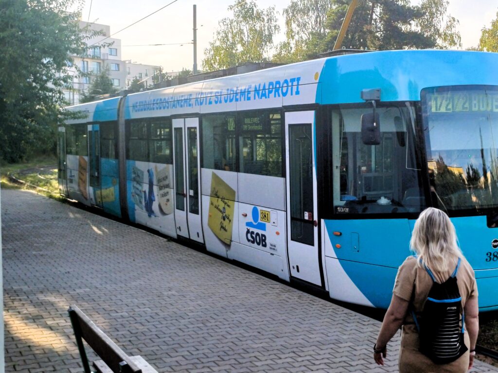 ČSOB kampaň na tramvaji v Plzni