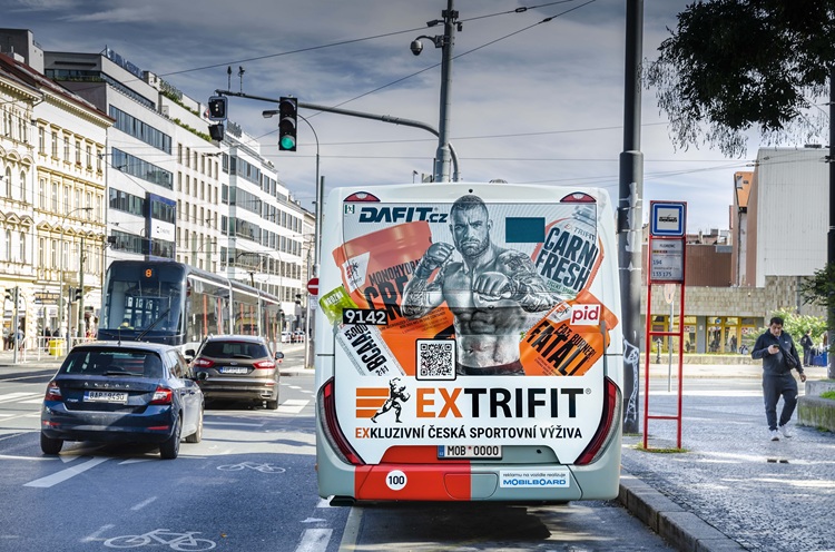 Extrifit kampaň na formátu Back Board